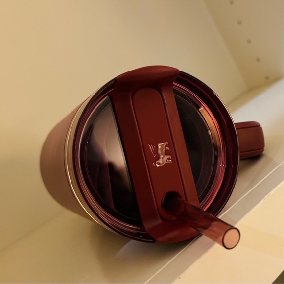 🎉LAST PIECE🎉Stanley 30oz. Quencher H2.0 FlowState Tumbler Glided Pomegranate - Picture 9 of 11